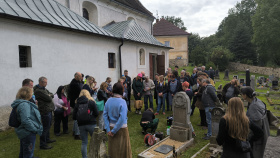 Kraj ukázal cestu, jak naložit s opuštěnými německými hroby