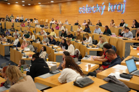 Kraj posiluje podporu duševního zdraví dětí. Pomáhá školám i pedagogům Kliknutím zvětšíte obrázek