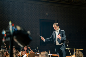 Česká filharmonie a Police Symphony Orchestra připomenou listopadové události Kliknutím zvětšíte obrázek